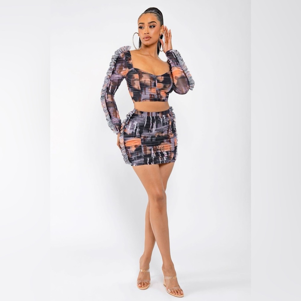 ruch into the moment skirt set